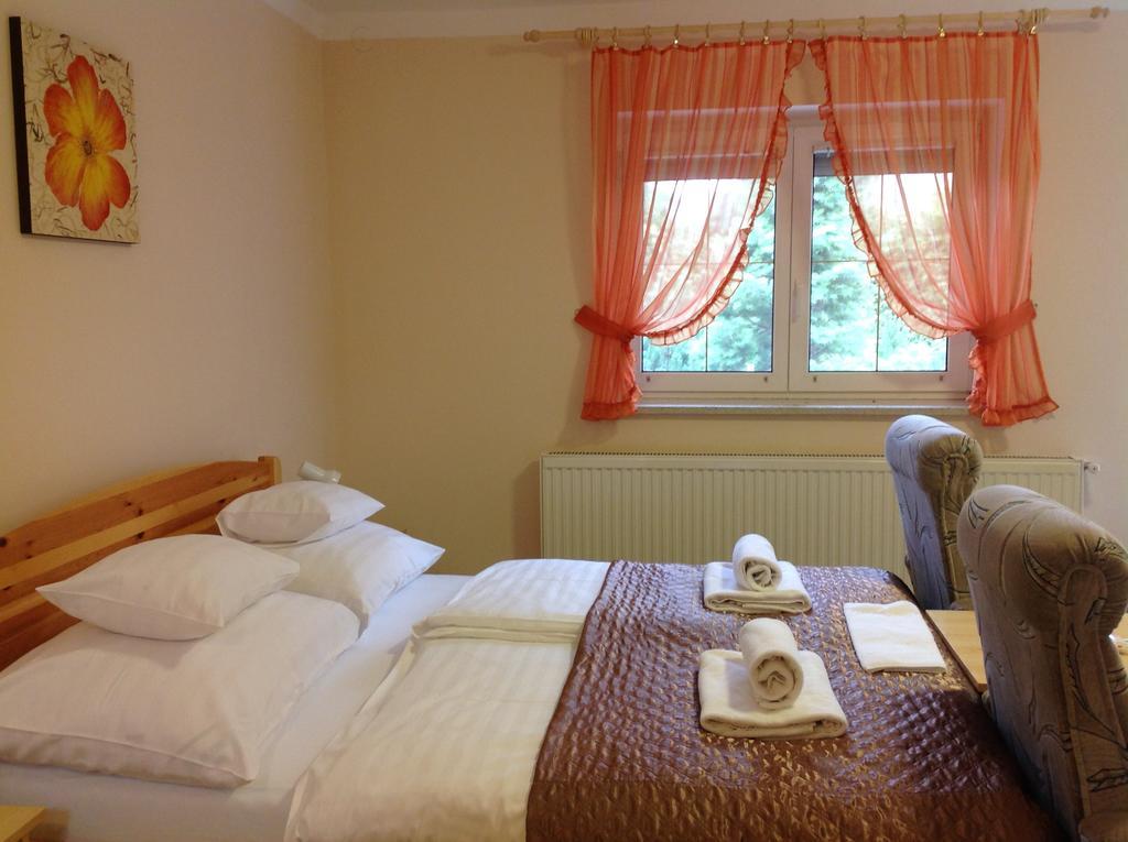 Honvéd Apartmanház Hévíz Esterno foto